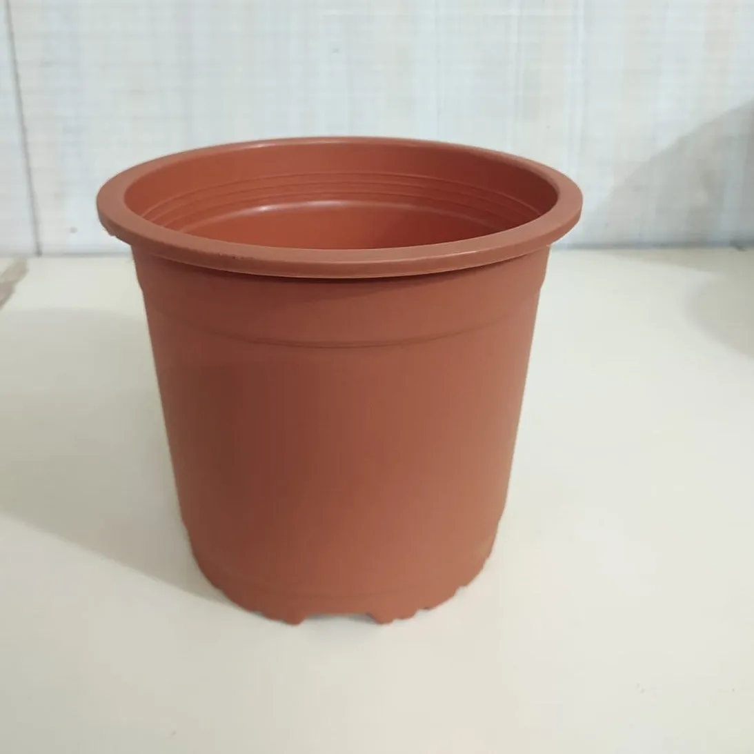 9" Flower Pot Terracotta Colour Sunrise Series (22 cm)( Pack of 12)