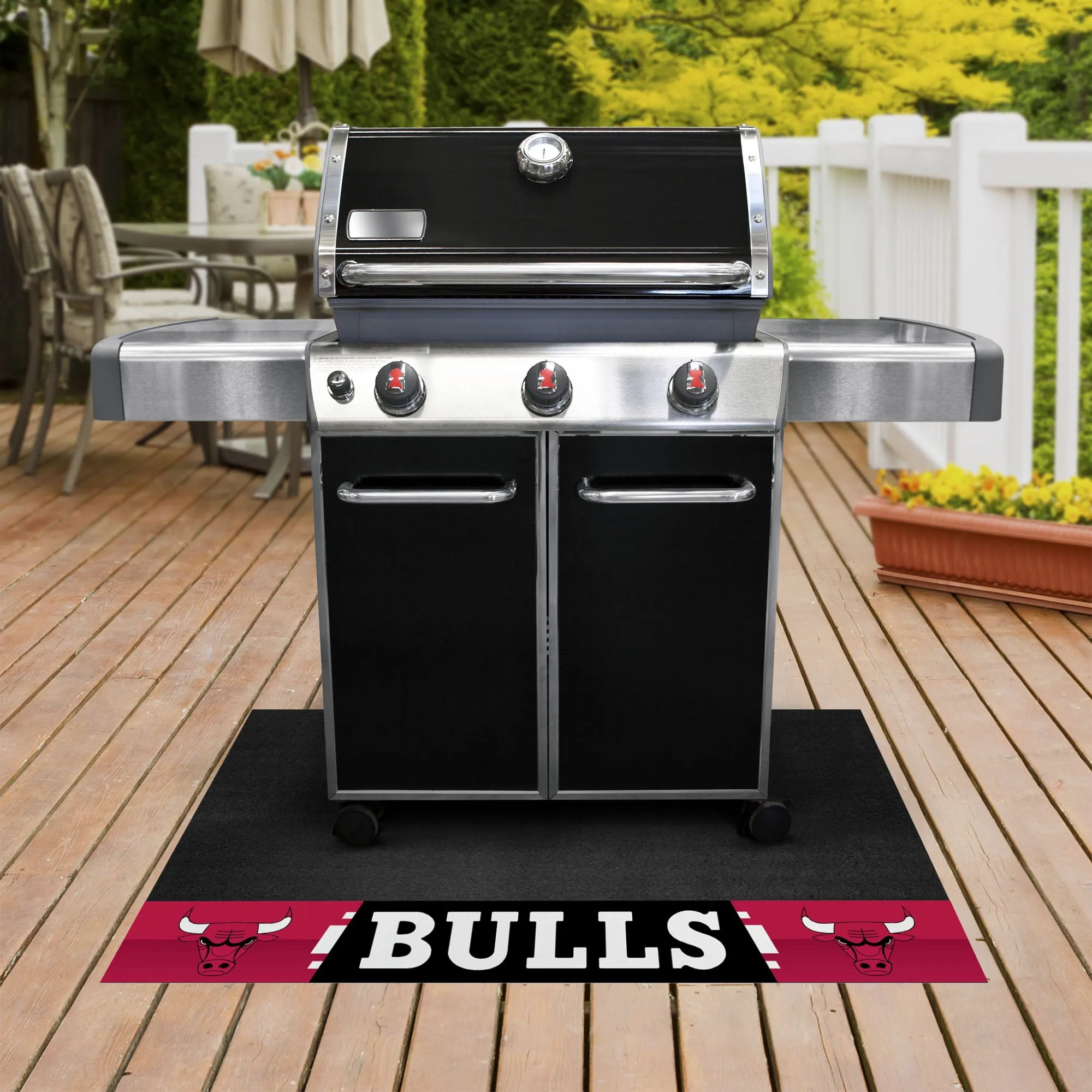 Chicago Bulls Vinyl Grill Mat - 26in. x 42in.