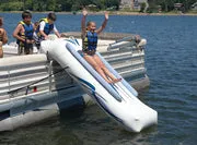 PONTOON SLIDE